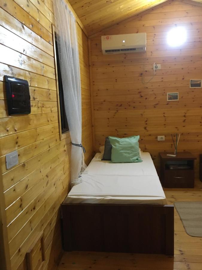 CampingViolet Borsh Esterno foto