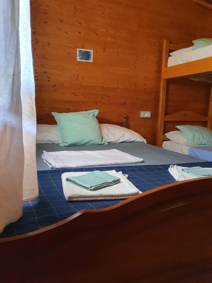 CampingViolet Borsh Esterno foto