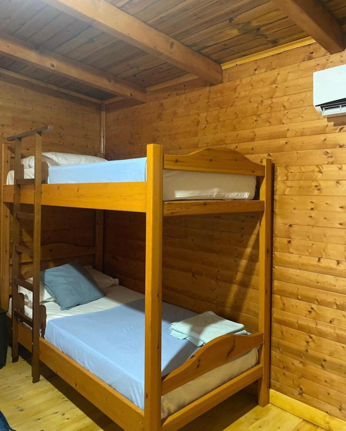 CampingViolet Borsh Esterno foto